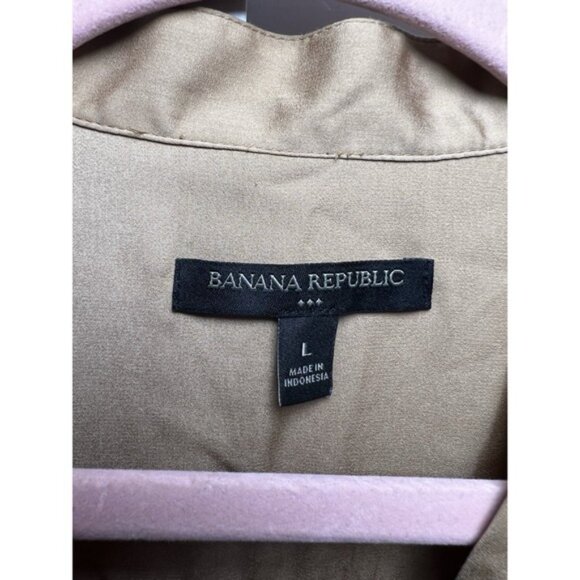 Banana Republic Volume Sleeve Satin Split Neck Blouse Size Large Afternoon Latte - Picture 2 of 11